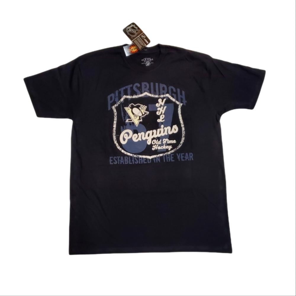 New with tags Pittsburgh Penguins Hockey T-Shirt